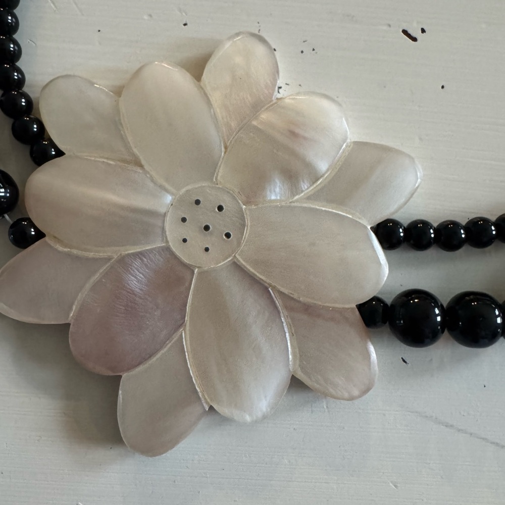 Black Beaded Necklace with White Abalone Flower Accent Black Beads - Picture 2 of 5